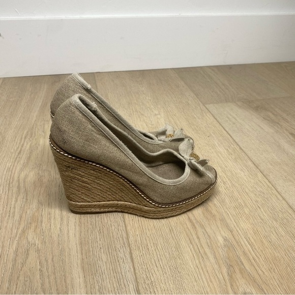 Tory Burch Tan Canvas Peep Toe Wedge Heels Size 7.5 - Picture 3 of 6